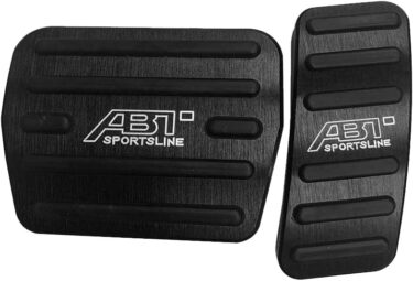 簡単カスタムで愛車をグレードアップ！VW専用アルミペダルセット！