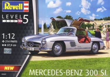 伝説のガルウィングを組み立てよう！メルセデス・ベンツ 300SL プラモデル！