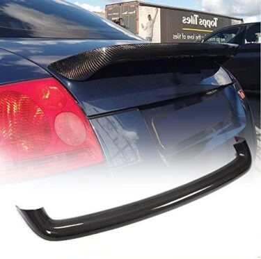 カーボンの輝きで後ろ姿を一新！Audi TT Mk1（8N）対応リアスポイラー！