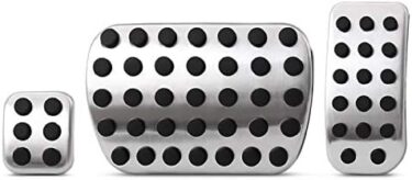 足元から「キマる！」メルセデスベンツVクラスにぴったりなステンレス製ペダルカバーセット！