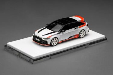 Audi RS 6 Avant GTの迫力を手のひらサイズで楽しむ！MOTORHELIX 1/64 レジンミニカー！
