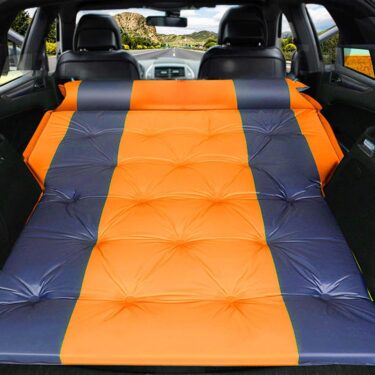 ポルシェ マカンで快適な車中泊！自動膨張タイプの車載エアマットで広々くつろぎ空間！